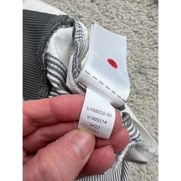 Athleta Brooklyn Pull On Striped Ankle Pants Womens Size 6 Gray White Athleisure - Picture 9 of 13